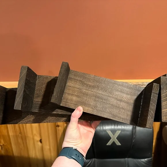 Rustic Brown Wall floating Shelf - Picture 2 of 5